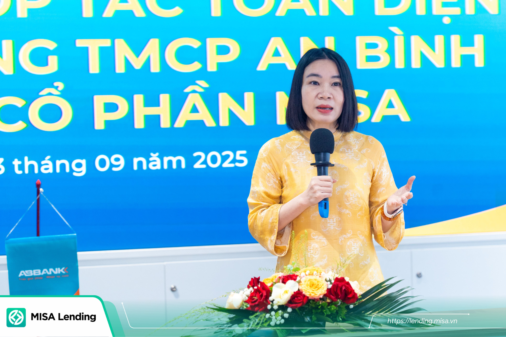 Bà Nguyễn Thị Ngoan – đại diện MISA phát biểu tại lễ ký kết.